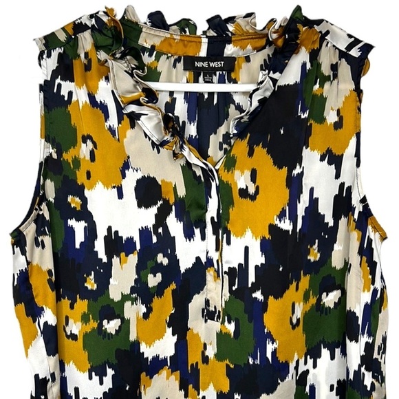 Nine West Bold Abstract Colored Sleeveless Blouse - Picture 2 of 8